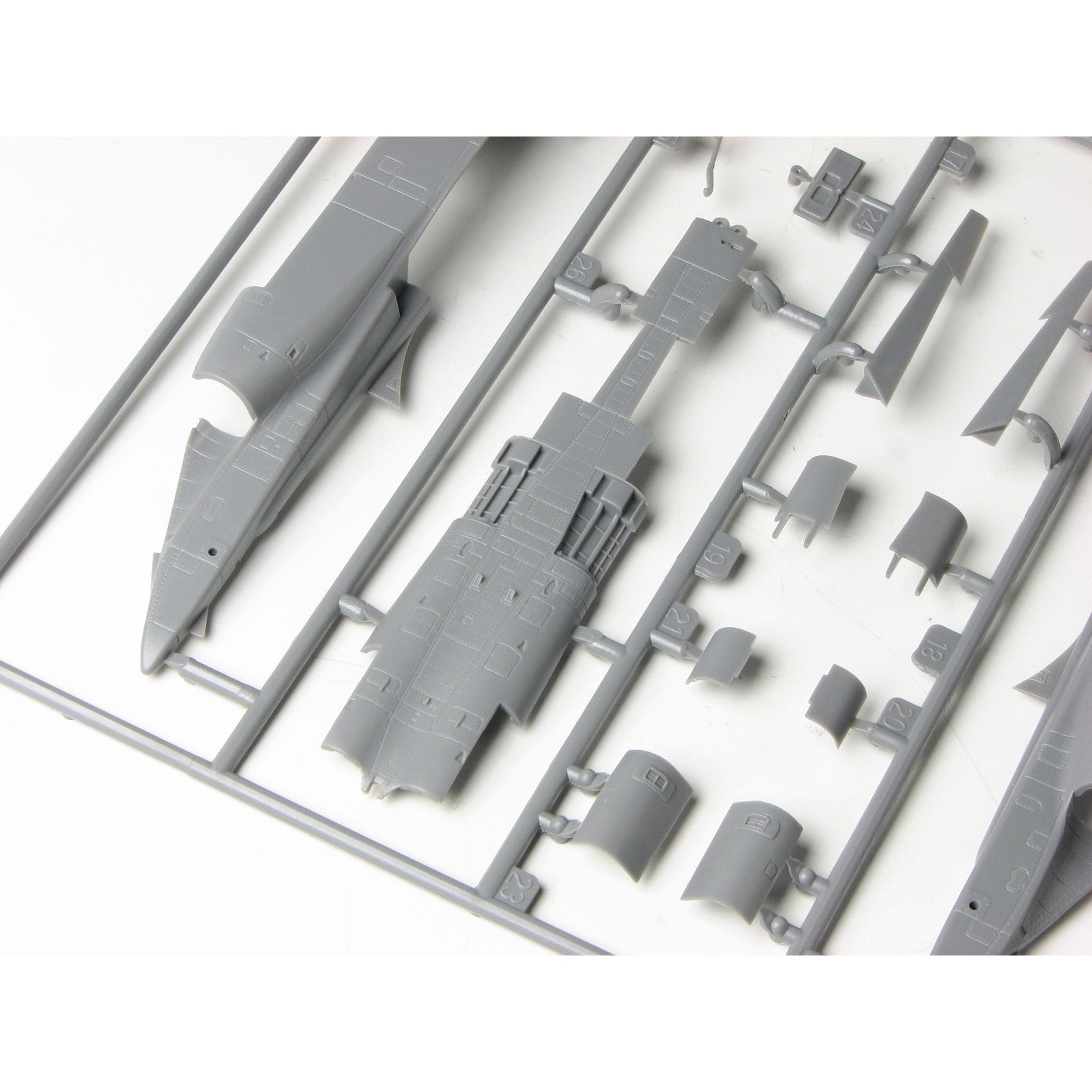 【新品即納】[PTM] (再販) 1/72 航空自衛隊 支援戦闘機 F-1 プラモデル(AC-9) プラッツ(20240731)