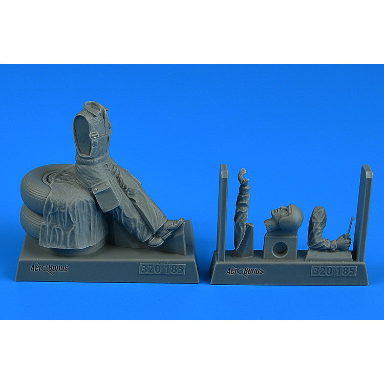 【新品即納】[PTM] 1/32 ワルシャワ条約機構 加盟国 航空整備士 D プラモデル用アクセサリ(ARB320185) Aero Bonus(エアロボーナス) (20240731)