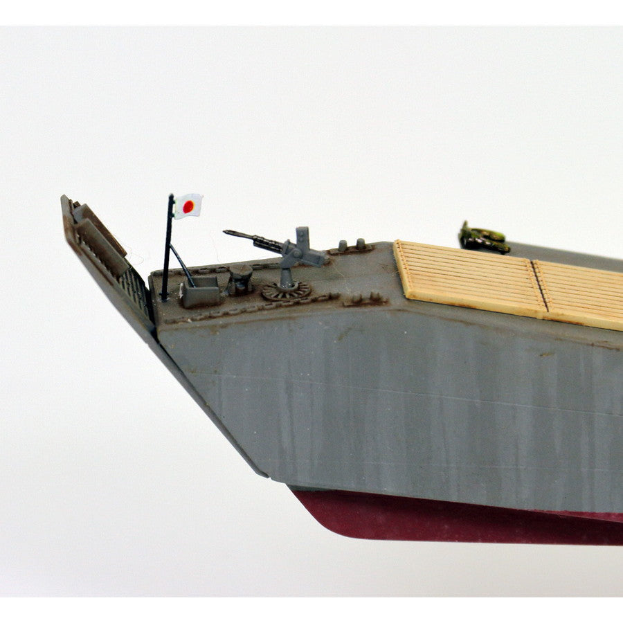 【新品即納】[PTM] (再販) スカイウェーブシリーズ 1/350 日本海軍 二等輸送艦(第101号型) 旗・艦名プレートエッチングパーツ付き プラモデル(WB05NH) ピットロード(20240724)