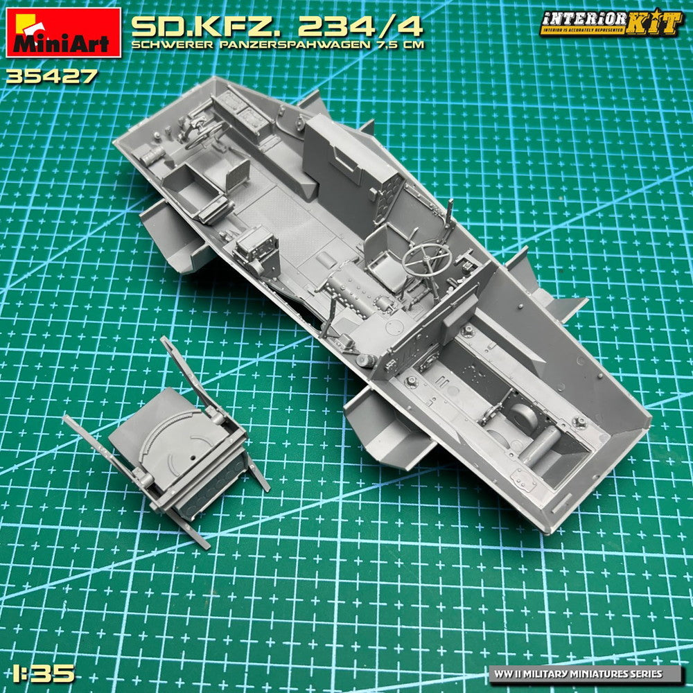 【新品即納】[PTM] 1/35 Sd.Kfz.234/4 7.5cm重装甲車 インテリアキット プラモデル(MA35427) MiniArt(ミニアート) (20241031)
