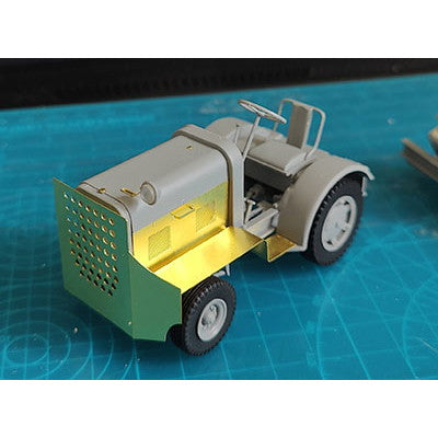 【新品即納】[PTM] (再販) 1/32 米英・クラークトール6牽引トラクター航空機用Mill-33型 プラモデル(TB32001) Thunder Model(サンダーモデル) (20240831)