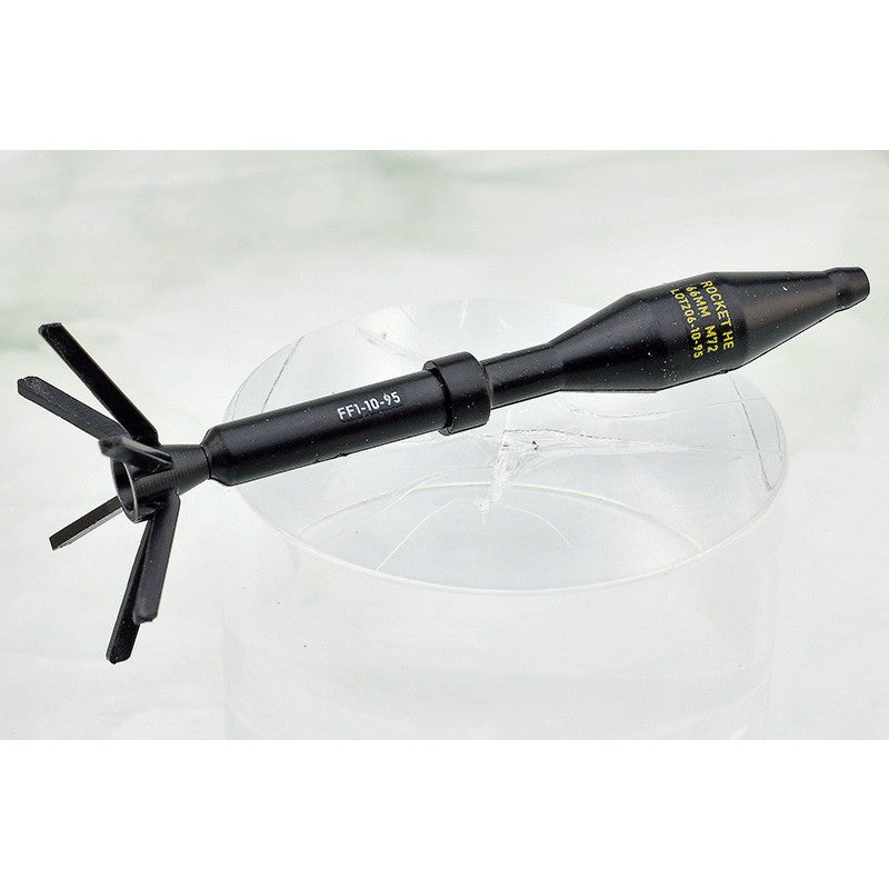 【新品即納】[PTM] LittleArmory(リトルアーモリー) LA106 1/12 M72LAWタイプ プラモデル(333456) TOMYTEC(トミーテック)(20241221)
