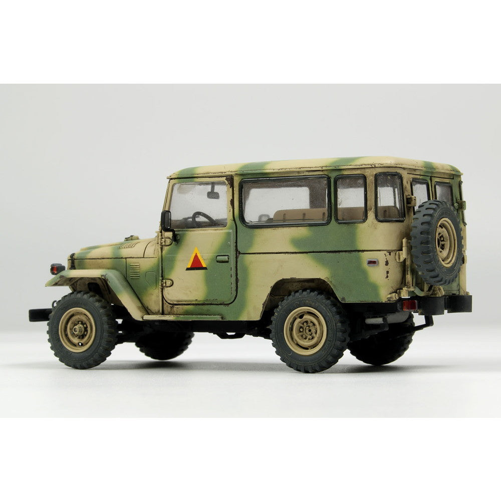 【新品即納】[PTM] (再販) 1/35 現用小型四輪駆動SUV ミリタリー仕様 ハードトップ装備 プラモデル(AK35001) AKインタラクティブ(20240930)