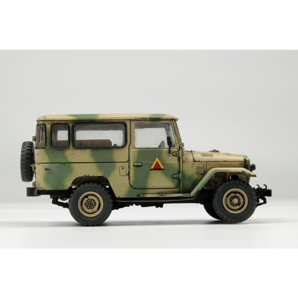 【新品即納】[PTM] (再販) 1/35 現用小型四輪駆動SUV ミリタリー仕様 ハードトップ装備 プラモデル(AK35001) AKインタラクティブ(20240930)