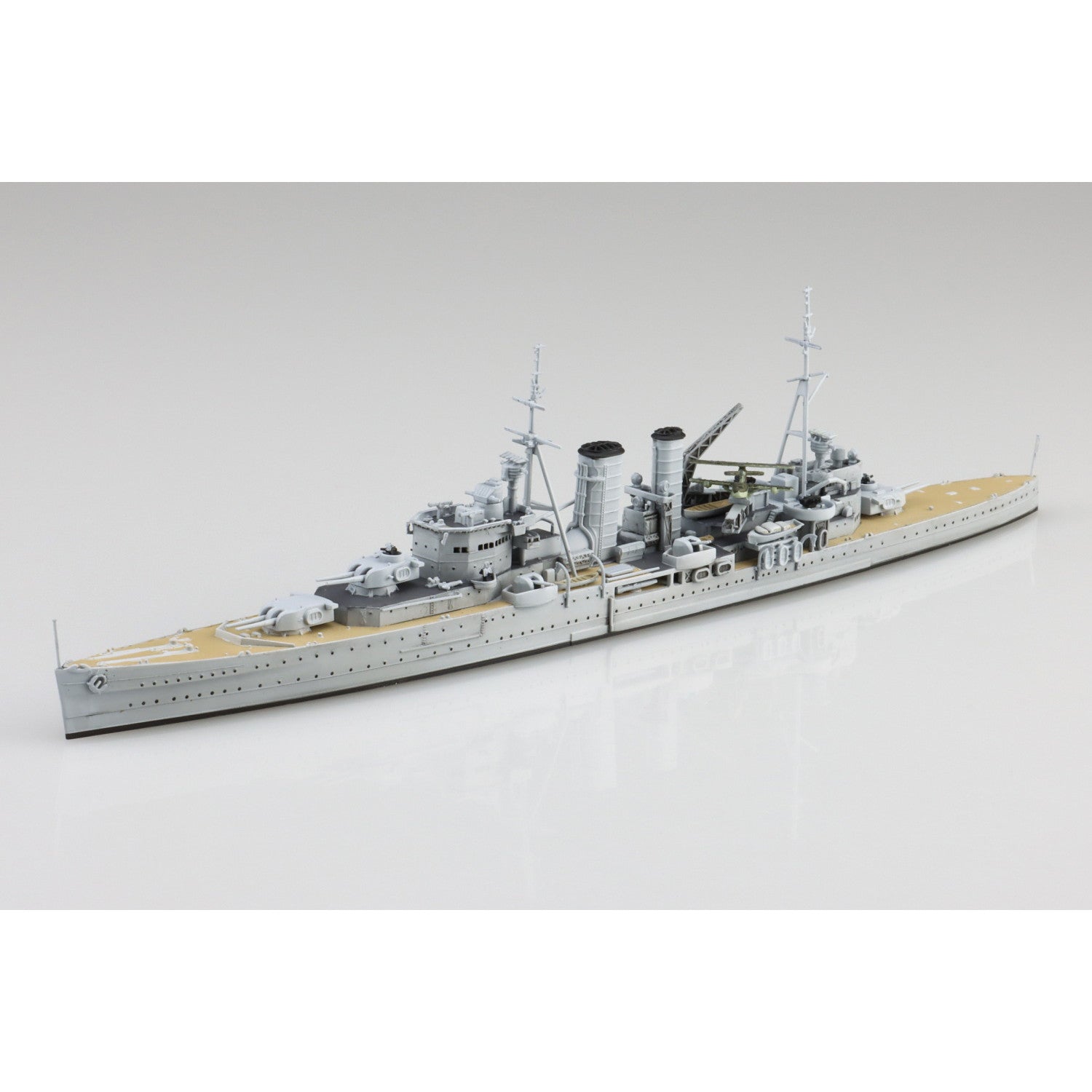 【新品】【お取り寄せ】[PTM] 1/700 ウォーターライン No.807 英国海軍 重巡洋艦 エクセター プラモデル(067543) アオシマ(20241214)