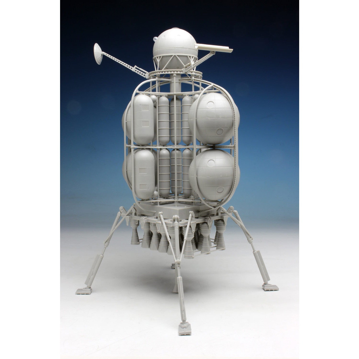 【新品即納】[PTM] (再販)1/350 ムーンランダー フォン・ブラウン博士の月面探査機 プラモデル(PH9109) ペガサスホビー(20250131)