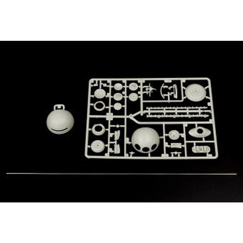 【新品即納】[PTM] (再販)1/350 ディスカバリー号 XD-1 2001年宇宙の旅 プラモデル(MOE2001-8) メビウスモデル(20241231)