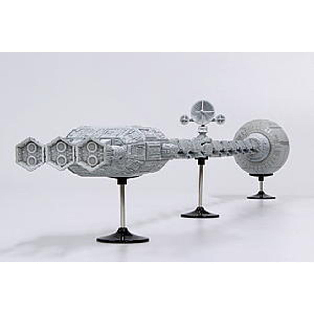 【新品即納】[PTM] (再販)1/350 ディスカバリー号 XD-1 2001年宇宙の旅 プラモデル(MOE2001-8) メビウスモデル(20241231)