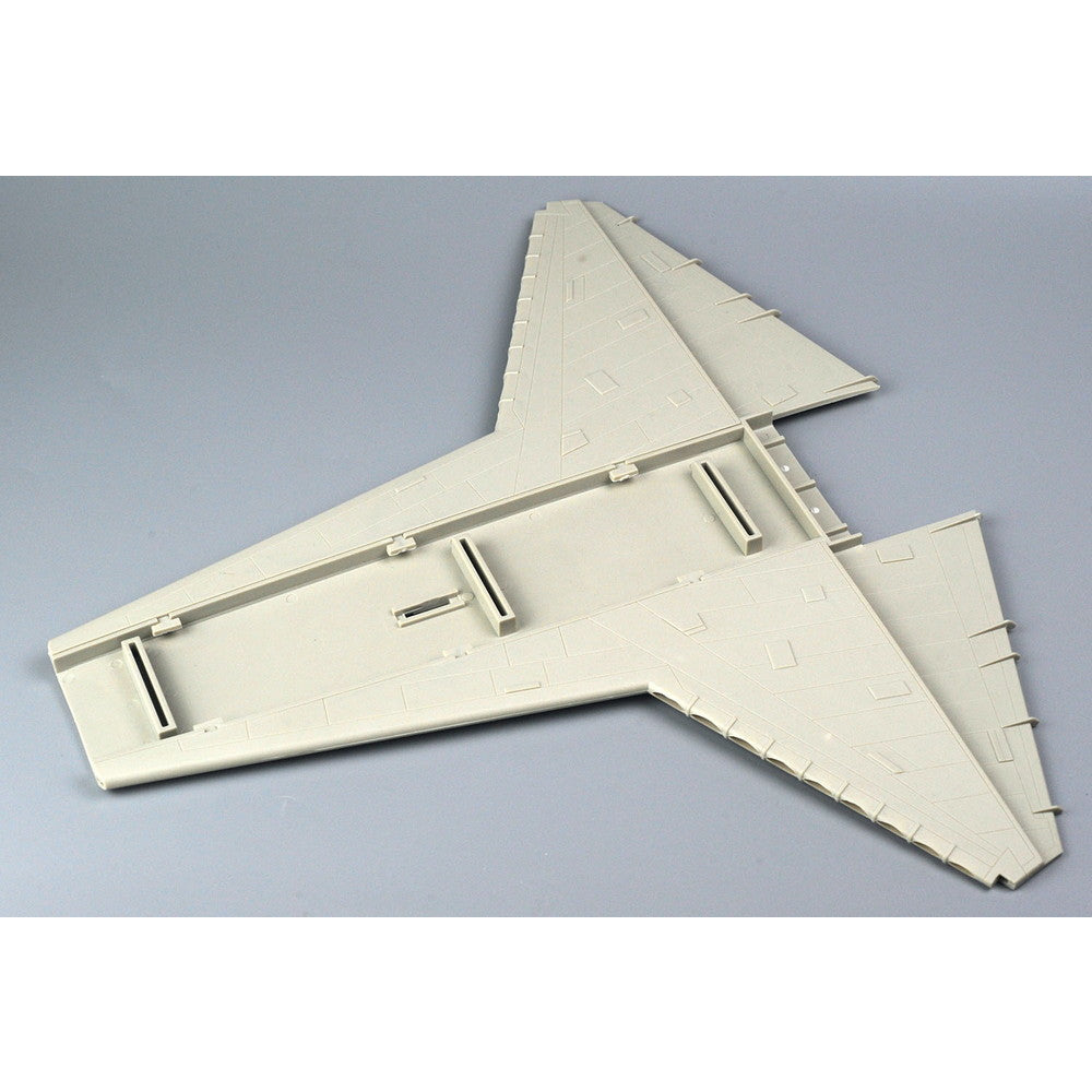 【新品即納】[PTM] (再販)1/72 オリオン号 スペースクリッパー 2001年宇宙の旅 プラモデル(MOE2001-11) メビウスモデル(20241231)