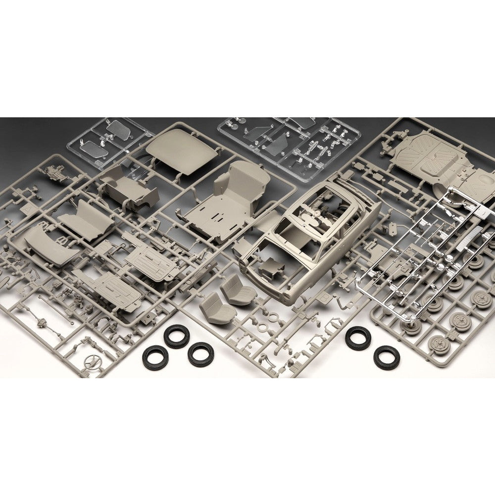 【新品即納】[PTM] 1/24 トラバント 601 60周年記念エクスクルーシブエディション プラモデル(05630) ドイツレベル(20250108)