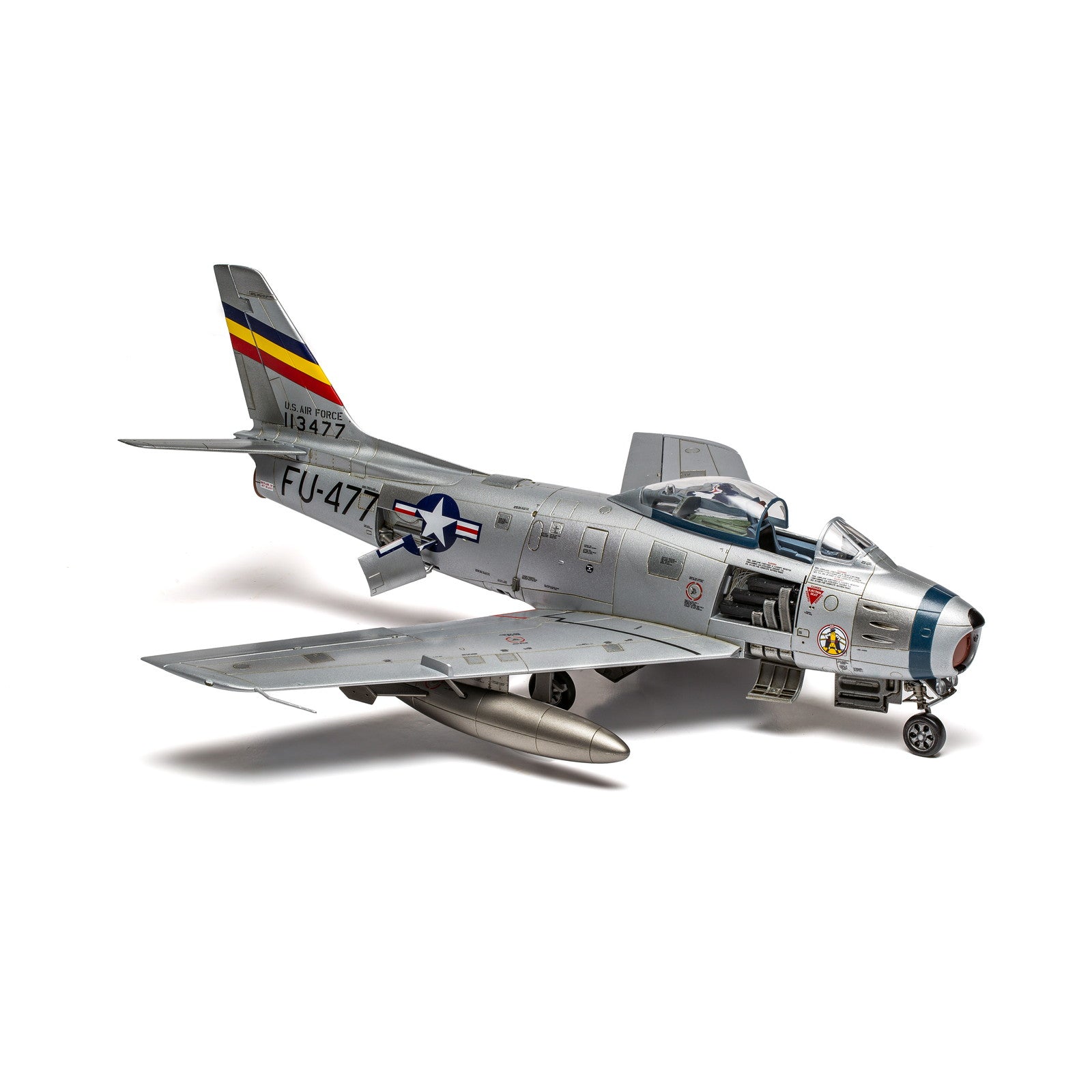 【新品即納】[PTM] 1/48 ノースアメリカン F-86F セイバー プラモデル(X8111) AIRFIX(エアフィックス)(20250430)