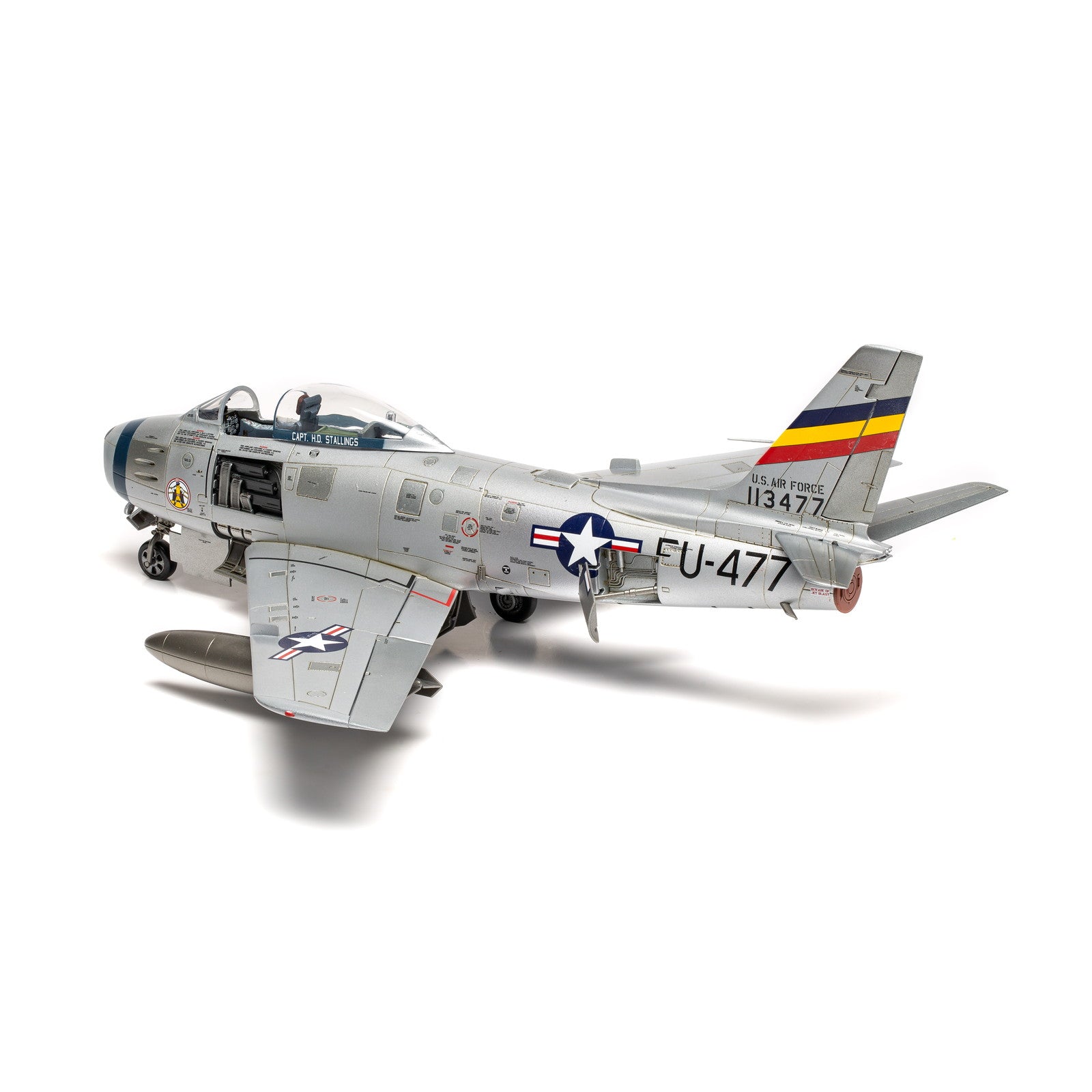 【新品即納】[PTM] 1/48 ノースアメリカン F-86F セイバー プラモデル(X8111) AIRFIX(エアフィックス)(20250430)