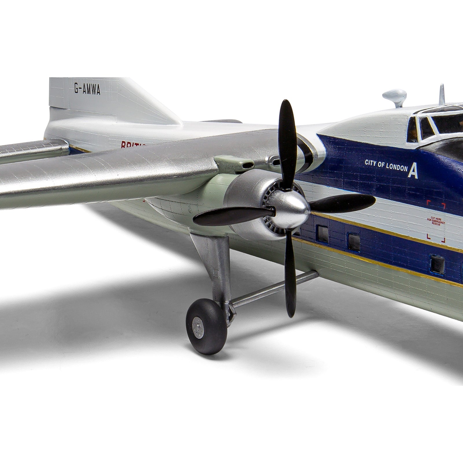 【新品即納】[PTM] (再販) 1/72 ブリストル スーパーフレイター プラモデル(X-5002V) AIRFIX(エアフィックス)(20250430)