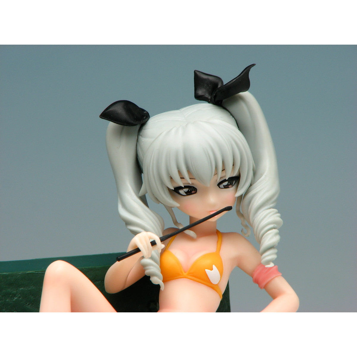 【新品即納】[PTM] (再販) 1/10 アンチョビ -水着ver.- ガルパン10周年記念特別版です! ガールズ&パンツァー カラーレジンキャストキット プラモデル(GPSP-12) プラッツ(20250131)
