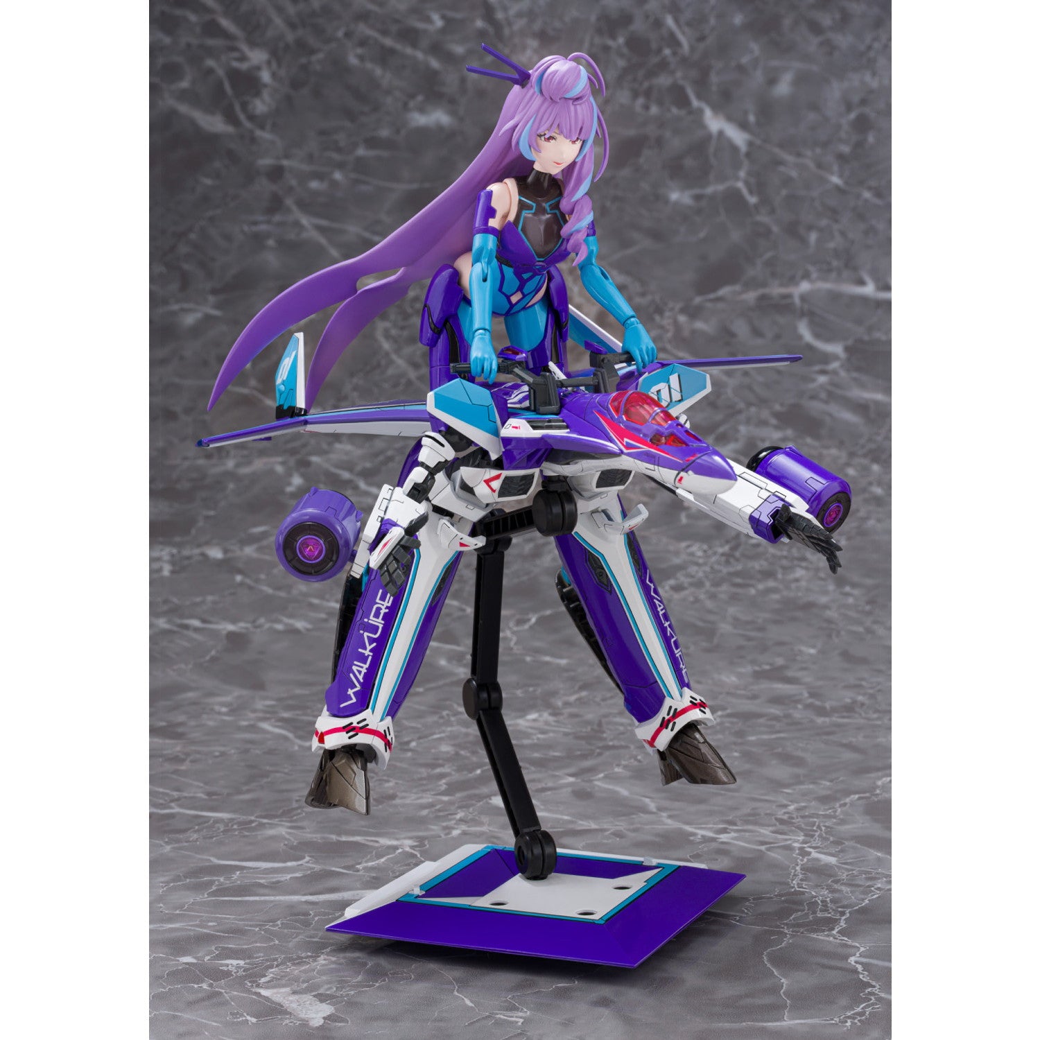 【新品即納】[PTM] V.F.G. MC-17 VF-31J ジークフリード 美雲・ギンヌメール マクロスΔ(デルタ) プラモデル アオシマ(20250522)
