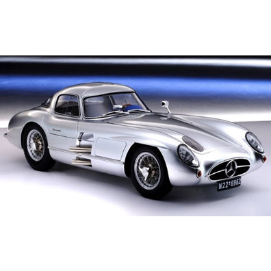 【新品即納】[PTM] 1/24 メルセデス・ベンツ300 SLR 70周年記念ギフトセット プラモデル(05633) Revell(レベル)(20250430)