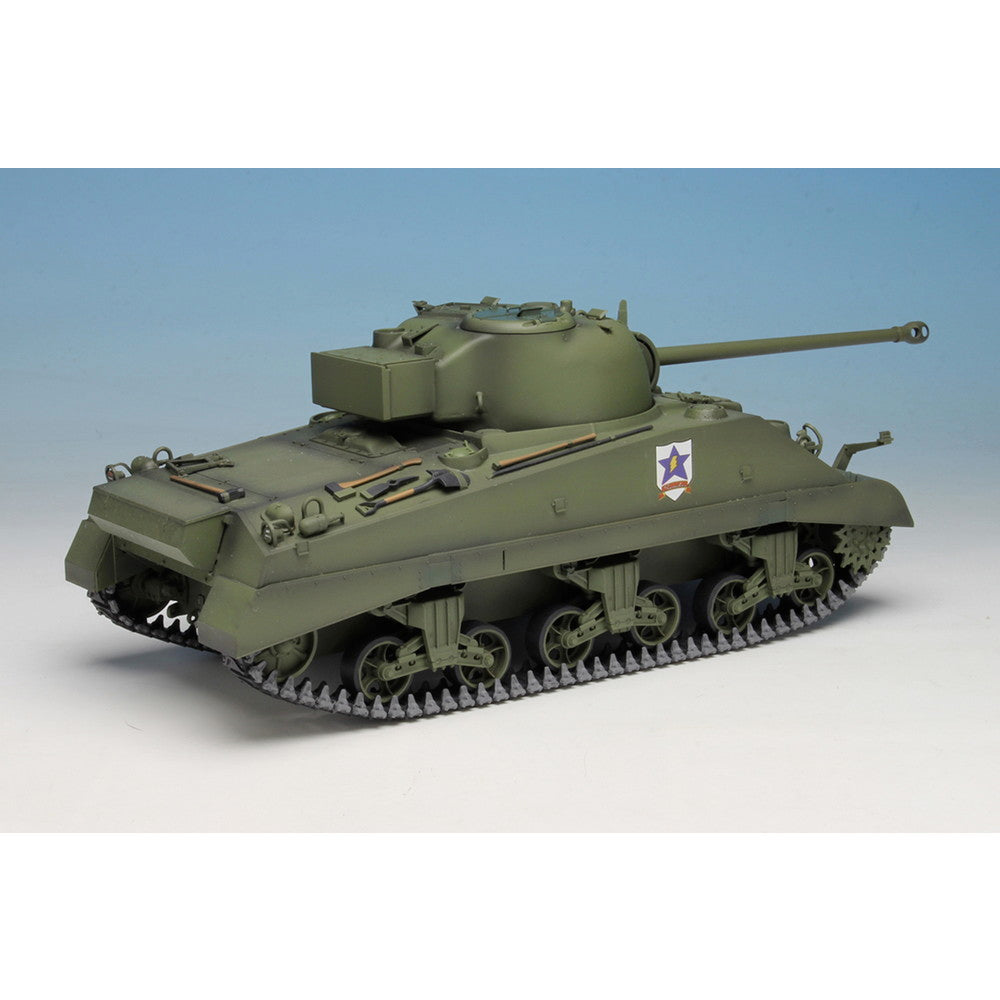 【予約安心出荷】[PTM] (再々販) 1/35 シャーマン・ファイアフライ サンダース大学付属高校 オリジナル校章刺繍ワッペン付属 ガールズ&パンツァー 最終章 プラモデル(GP-87) プラッツ(2025年9月)