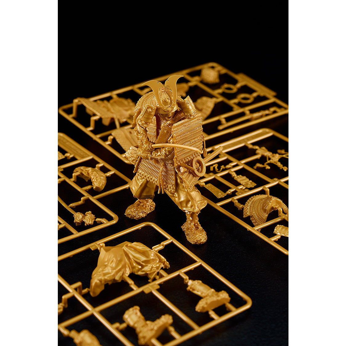 【新品即納】[PTM] PLAMAX 1/12 鎌倉時代の鎧武者 黄金の装(おうごんのそう) Gold Color edition プラモデル マックスファクトリー(20250810)