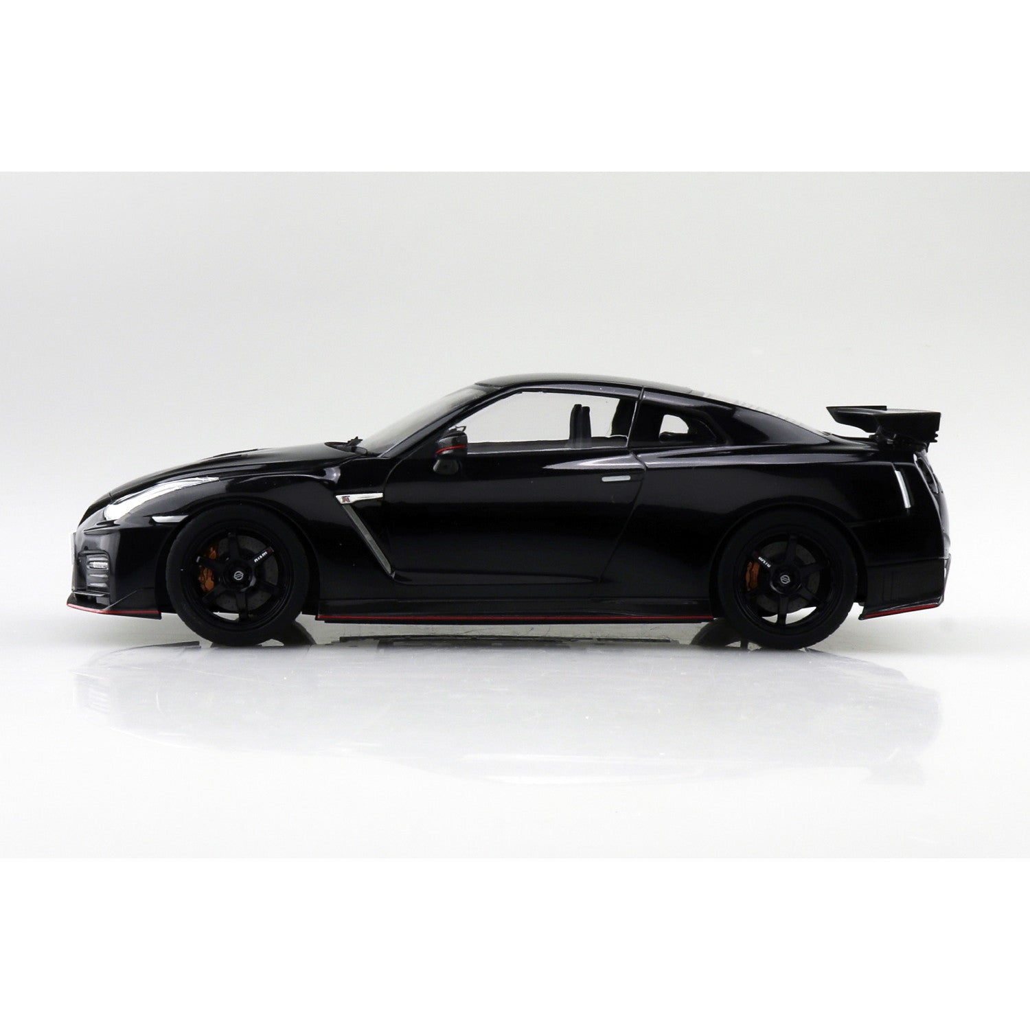 【新品即納】[PTM] 楽プラ スナップカー No.05-MB 1/24 R35 NISSAN GT-R NISMO 2017 メテオフレークブラックパール プラモデル(067871) アオシマ(20251017)