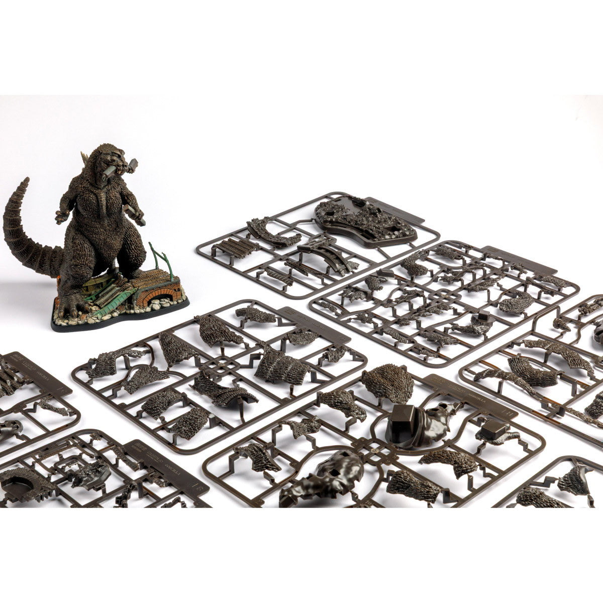 【新品即納】[PTM] ARTPLA SCULPTURE WORKS ゴジラ Re:イマジネーション プラモデル(AP050) 海洋堂(20251031)
