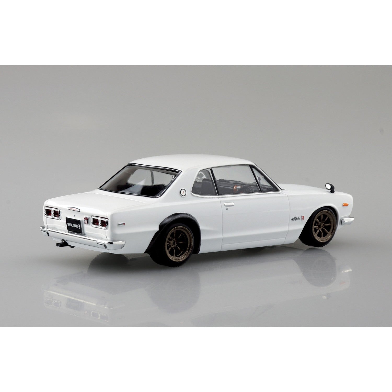 【新品】【お取り寄せ】[PTM] 楽プラ スナップキット No.16CU-WH 1/32 ニッサン C10 スカイライン 2000GT-R カスタムホイール(ホワイト) プラモデル(201688) アオシマ(20251031)