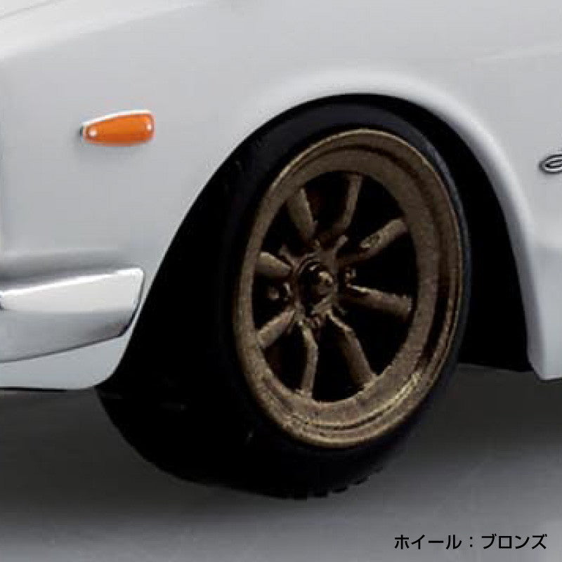 【新品即納】[PTM] 楽プラ スナップキット No.16CU-WH 1/32 ニッサン C10 スカイライン 2000GT-R カスタムホイール(ホワイト) プラモデル(201688) アオシマ(20251031)
