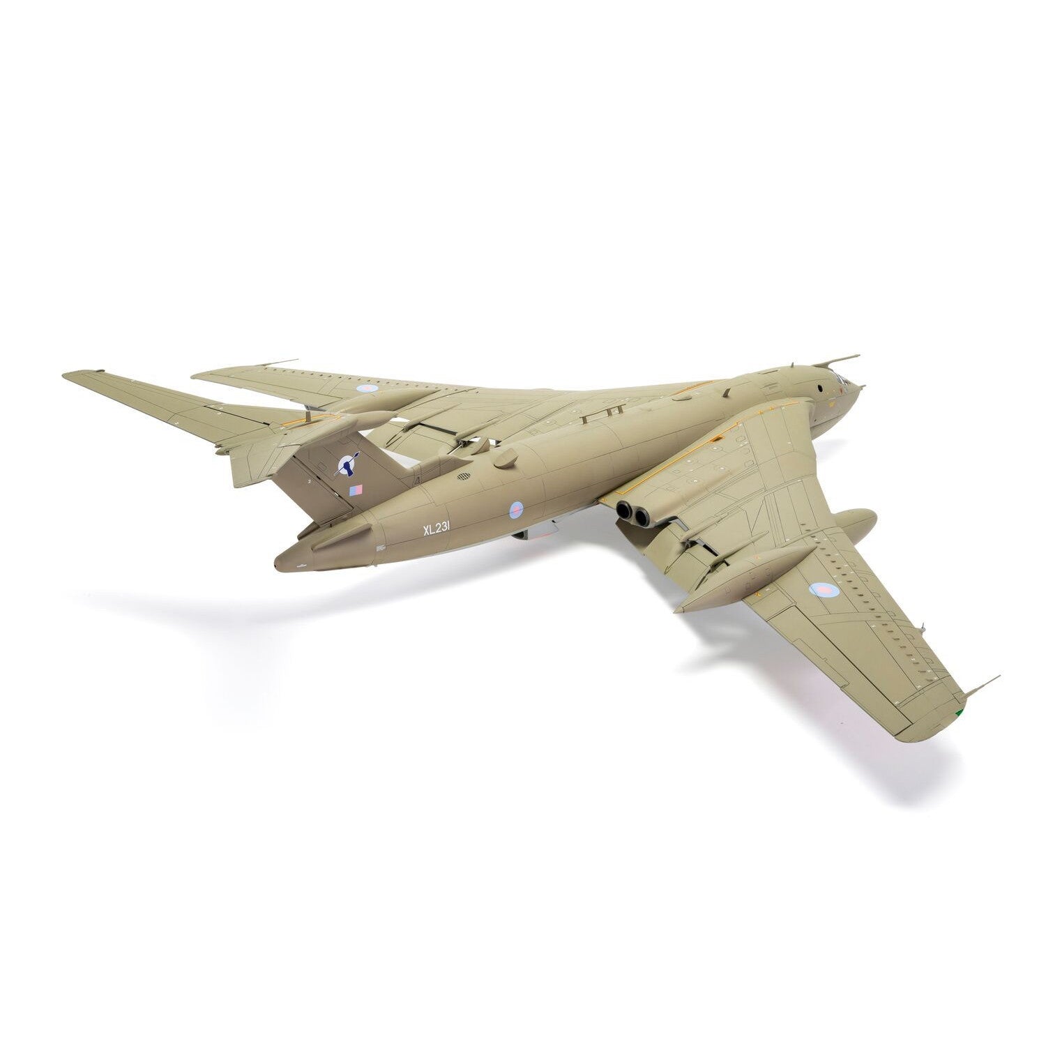 【新品即納】[PTM] (再販) 1/72 ハンドレページ ヴィクター K.2/SR.2 プラモデル(X12009) AIRFIX(エアフィックス)(20251231)