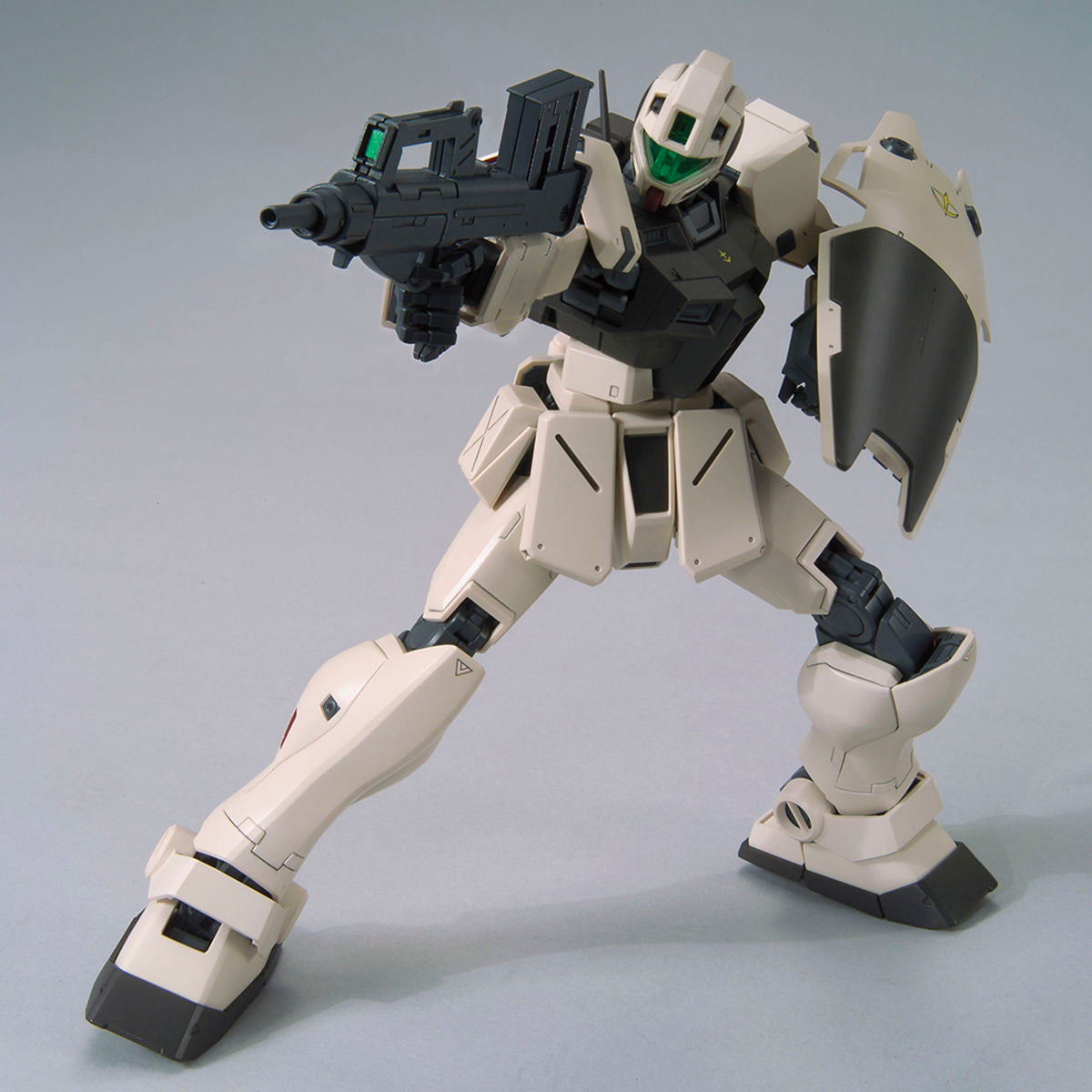 【予約安心出荷】[PTM] MG 1/100 RGM-79G ジム・コマンド(コロニー戦仕様) 機動戦士ガンダム0080 ポケットの中の戦争 プラモデル(5069230) バンダイスピリッツ(2025年9月)