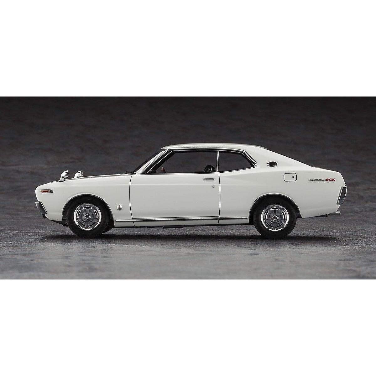 【予約安心出荷】[PTM] 1/24 ニッサン ローレル HT 2000SGX(KHC130) 後期型(1973) プラモデル(HC67) ハセガワ(2025年11月)