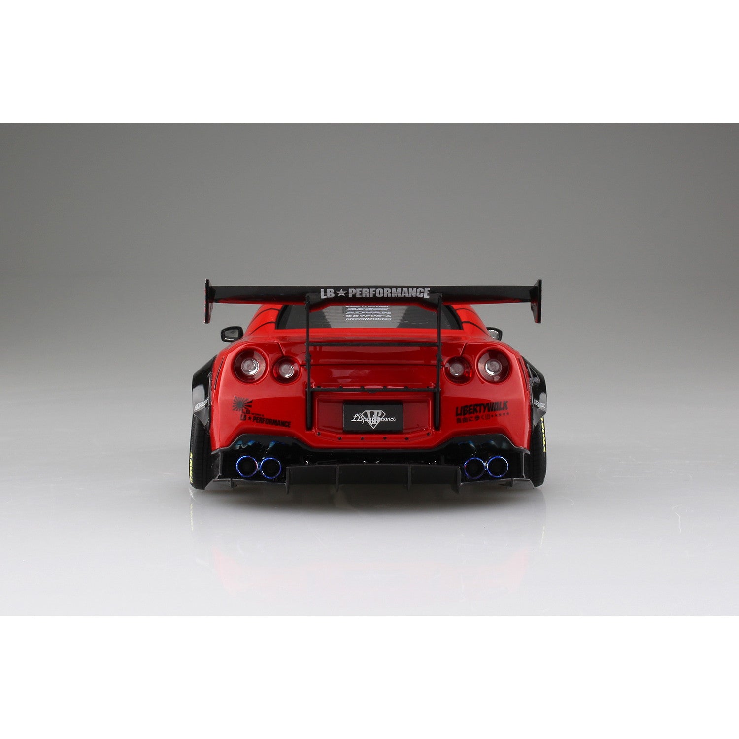 【予約安心出荷】[PTM] リバティーウォーク No.13 1/24 LB★ワークス R35 GT-R type 2 Ver.2 プラモデル(204733) アオシマ(2026年2月)