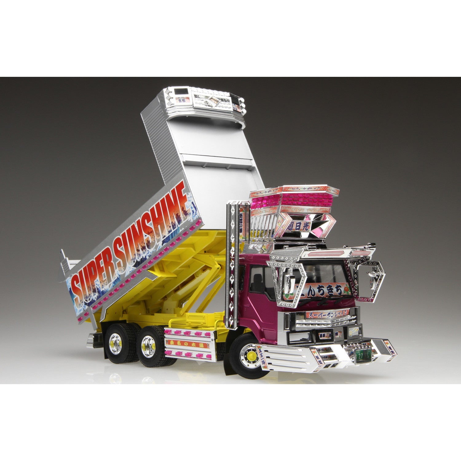 【新品】【お取り寄せ】[PTM] ザ・デコトラ No.1 1/32 スーパーサンシャイン プラモデル(204757) アオシマ(20260221)