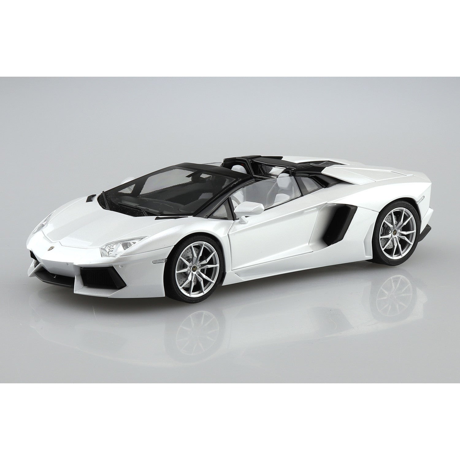 【予約安心出荷】[PTM] ザ・スーパーカー No.8 1/24 '12 ランボルギーニ アヴェンタドール ロードスター プラモデル(204764) アオシマ(2026年2月)