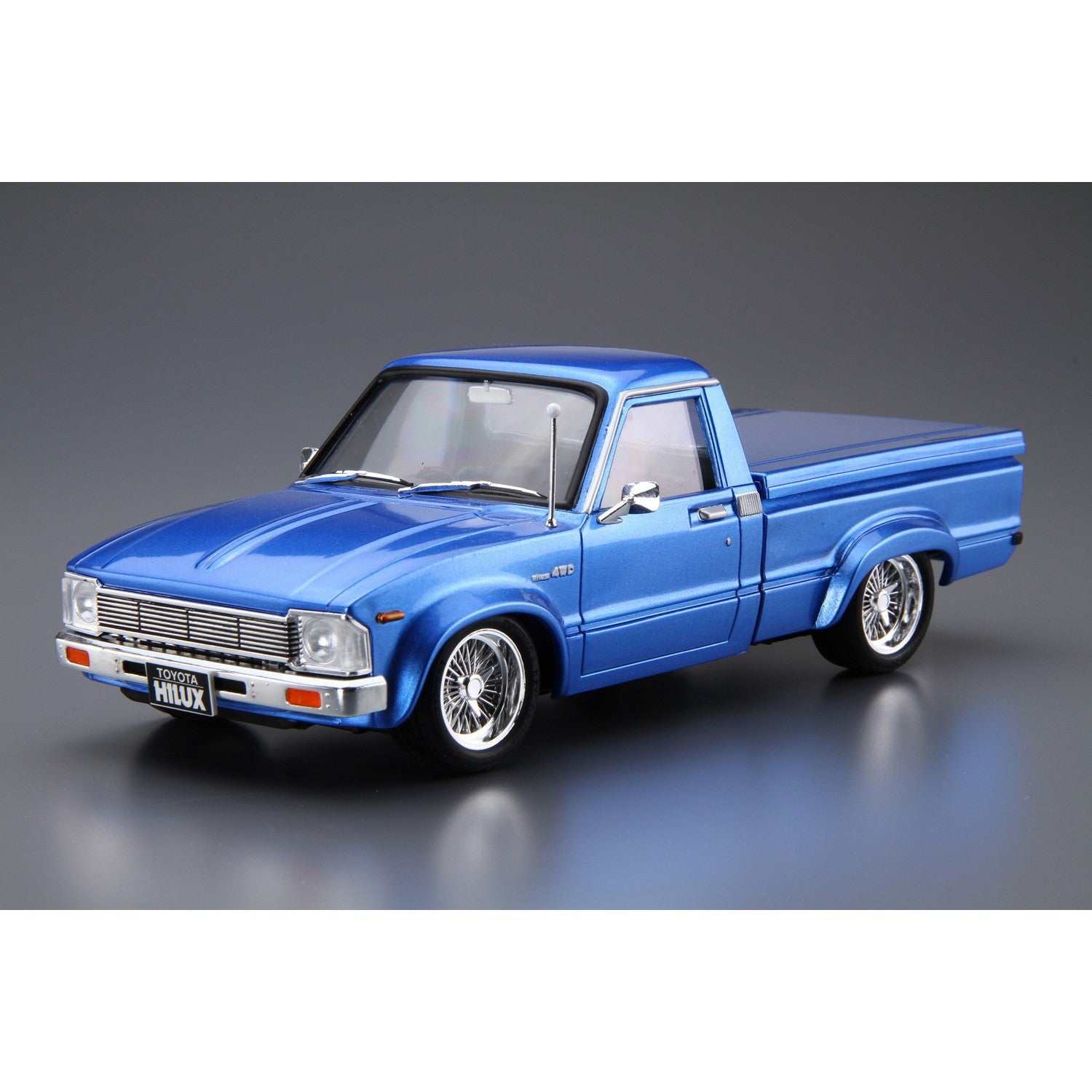 【新品】【お取り寄せ】[PTM] ザ・チューンドカー No.30 1/24 RN30ハイラックス カスタム '78(トヨタ) プラモデル(204849) アオシマ(20260305)