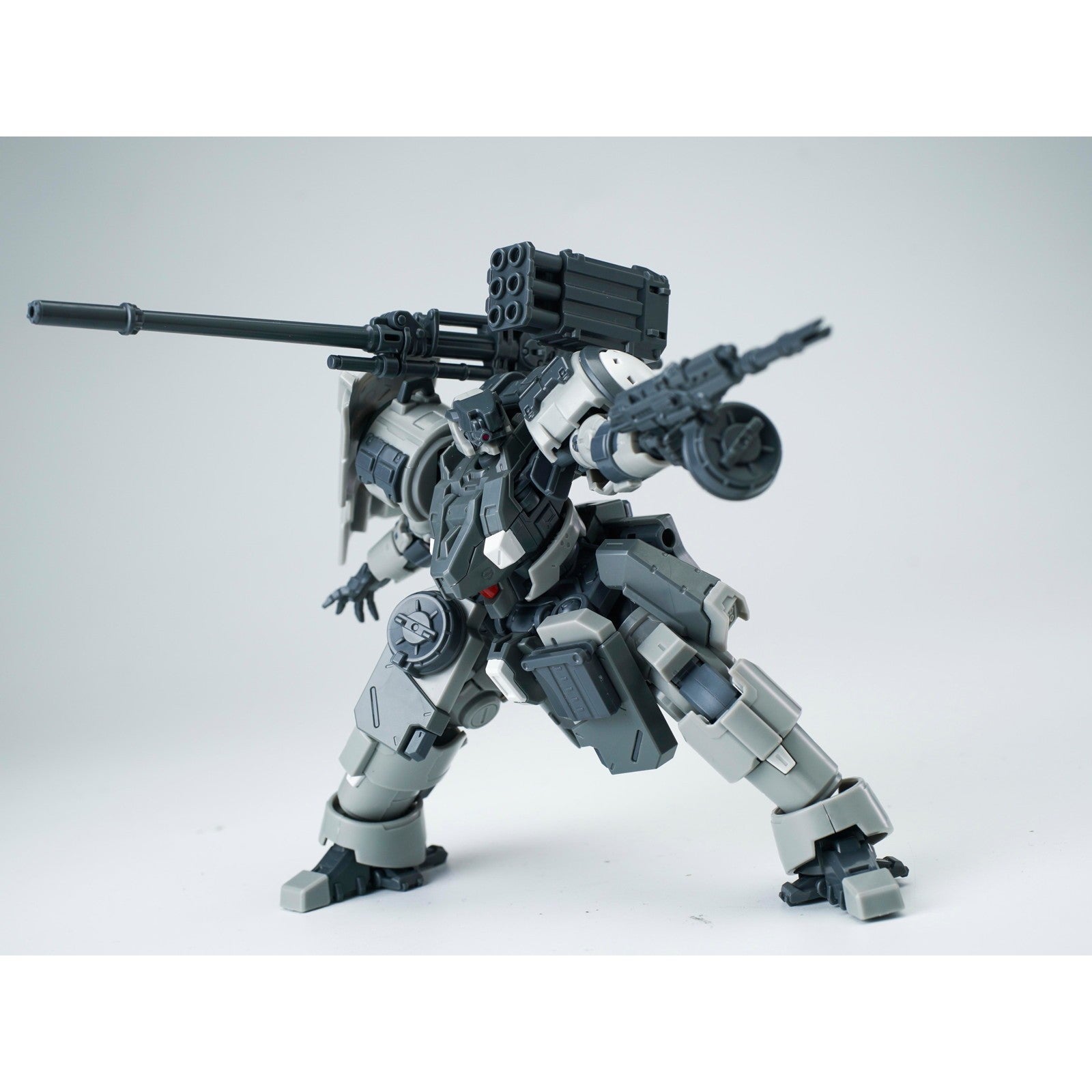 【新品即納】[PTM] ULTRA ACTION TROOPERシリーズ 1/144 砲撃型ザロヴ(ZAROV) プラスチックモデルキット(グレー) プラモデル SHEIK MAINLAND(20260131)