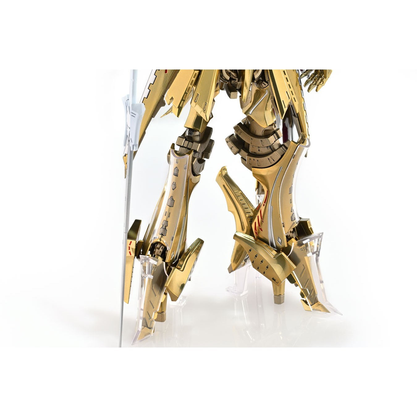 【予約安心出荷】[PTM] 1/144 帝騎マグナパレス ザ・ナイト・オブ・ゴールド ファイブスター物語 プラモデル アワートレジャー(2026年8月)