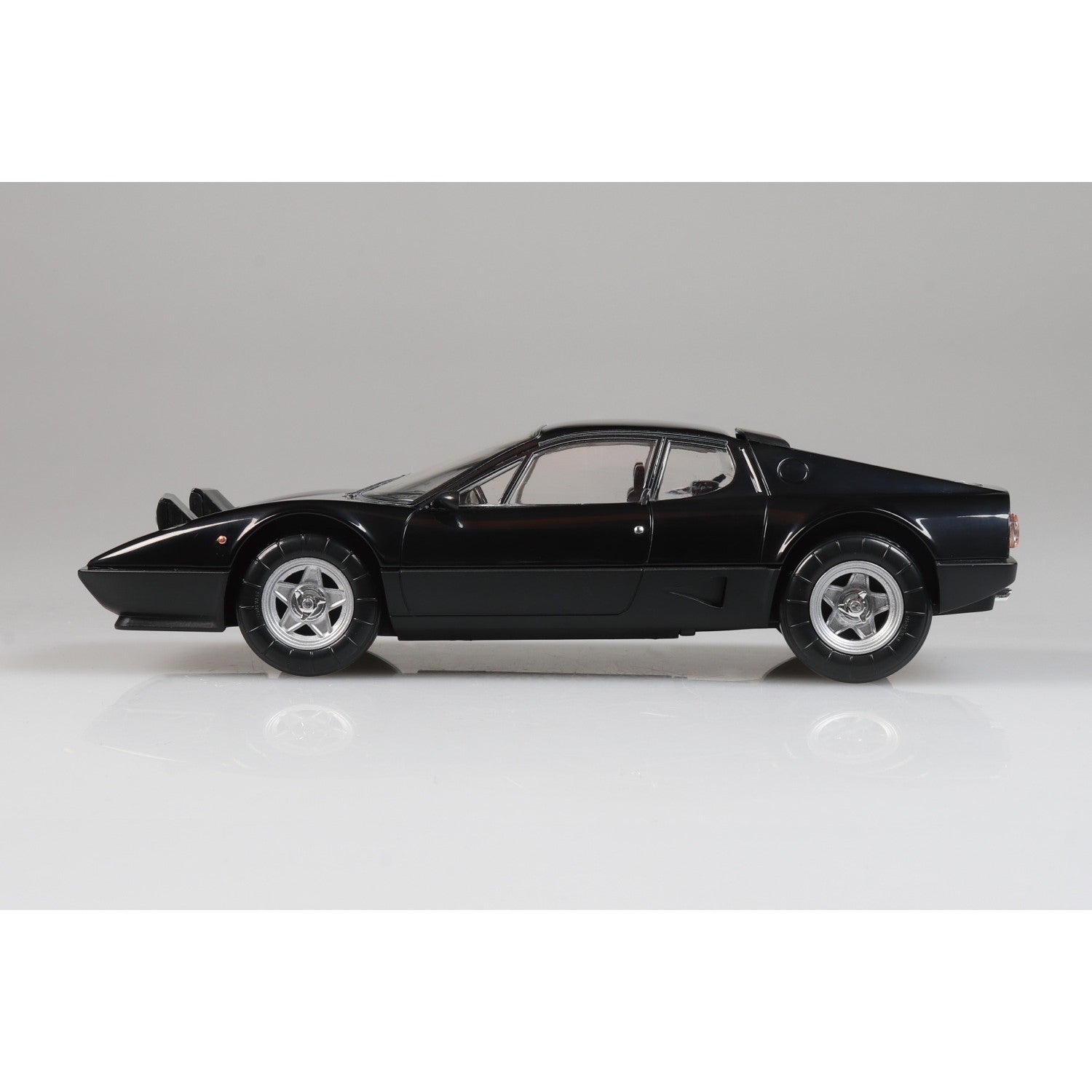 【新品】【お取り寄せ】[PTM] 楽プラ スナップキット No.26-BK 1/32 フェラーリ 512 BB(ブラック) プラモデル(201763) アオシマ(20260808)