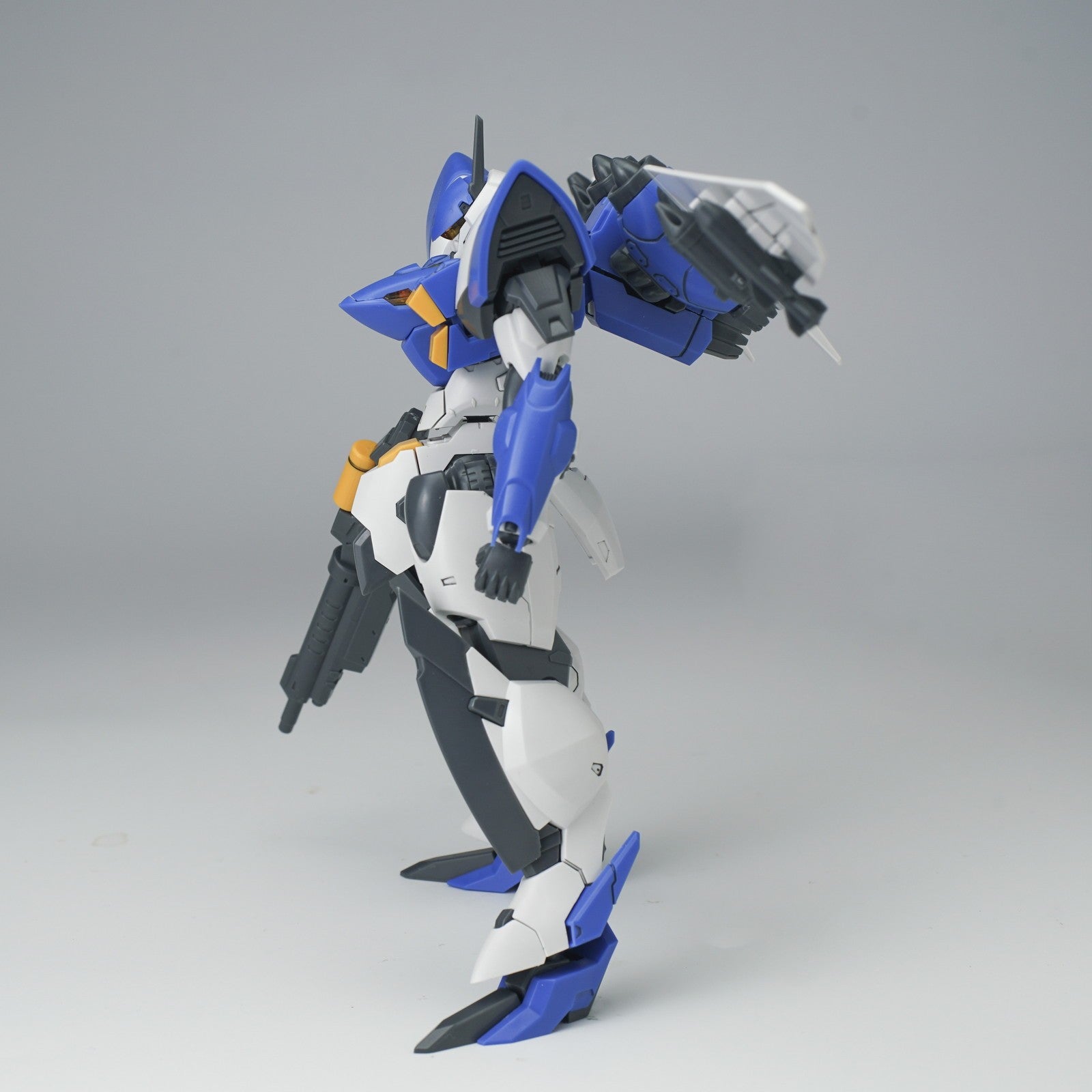 【予約安心出荷】[PTM] ULTRA ACTION TROOPERシリーズ 1/144 雲雀(ひばり) ブルー×ホワイトVer. プラスチックモデルキット プラモデル SHEIK MAINLAND(2026年6月)