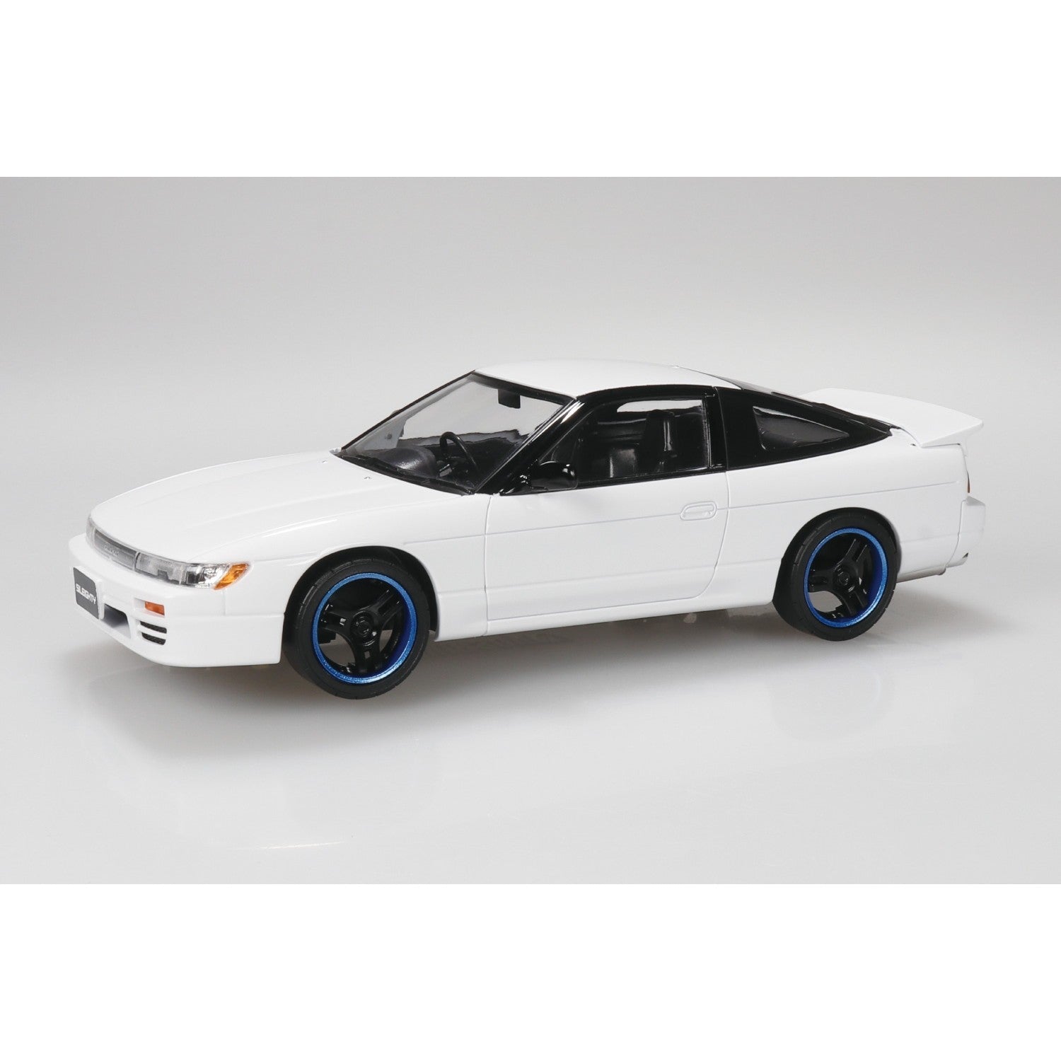 【予約安心出荷】[PTM] 楽プラ スナップキット No.27CU-WE 1/32 ニッサン シルエイティ カスタム(ホワイト) プラモデル(206355) アオシマ(2026年10月)