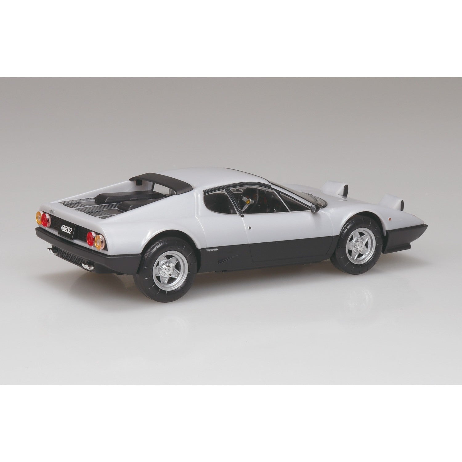【予約安心出荷】[PTM] 楽プラ スナップキット No.26-SR 1/32 フェラーリ 512 BB(シルバー) プラモデル(201770) アオシマ(2026年11月)