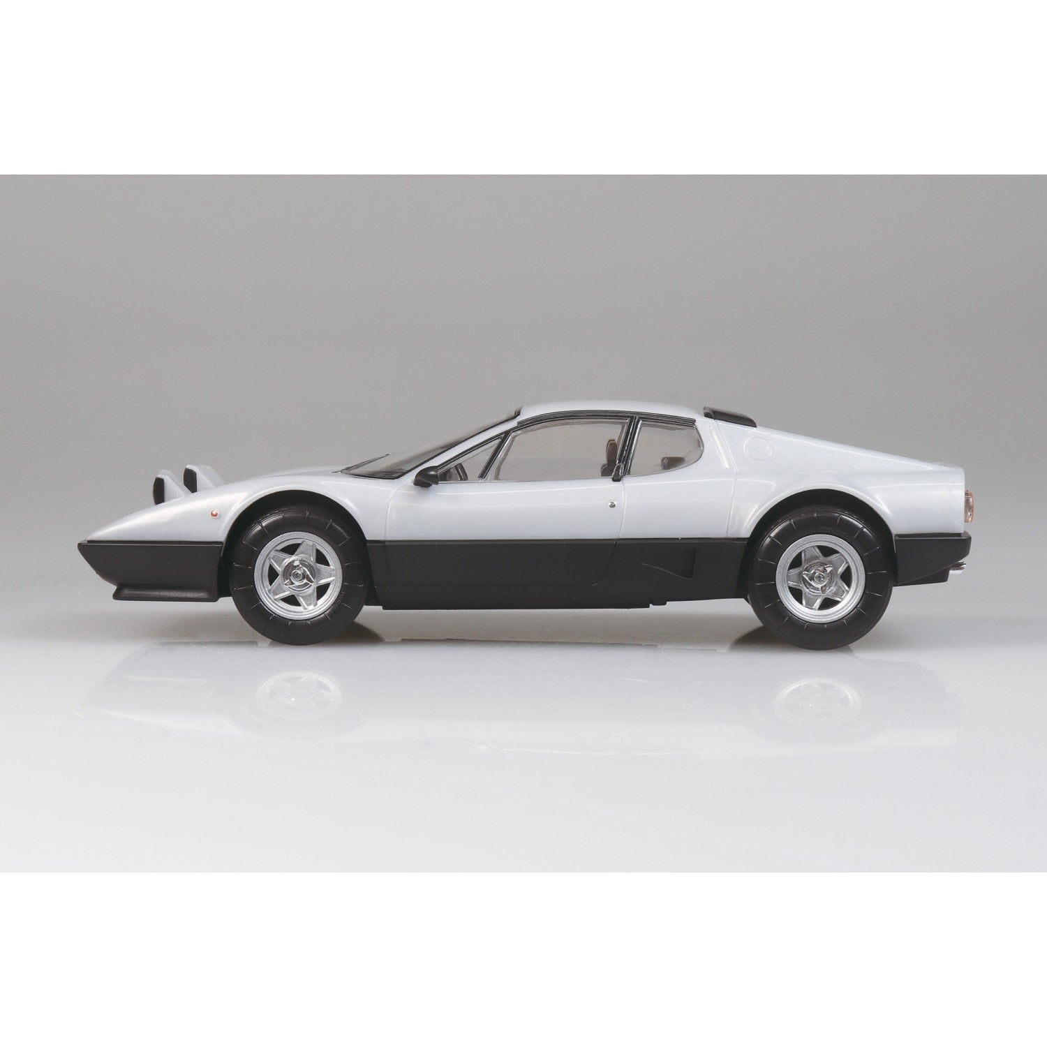 【予約安心出荷】[PTM] 楽プラ スナップキット No.26-SR 1/32 フェラーリ 512 BB(シルバー) プラモデル(201770) アオシマ(2026年11月)