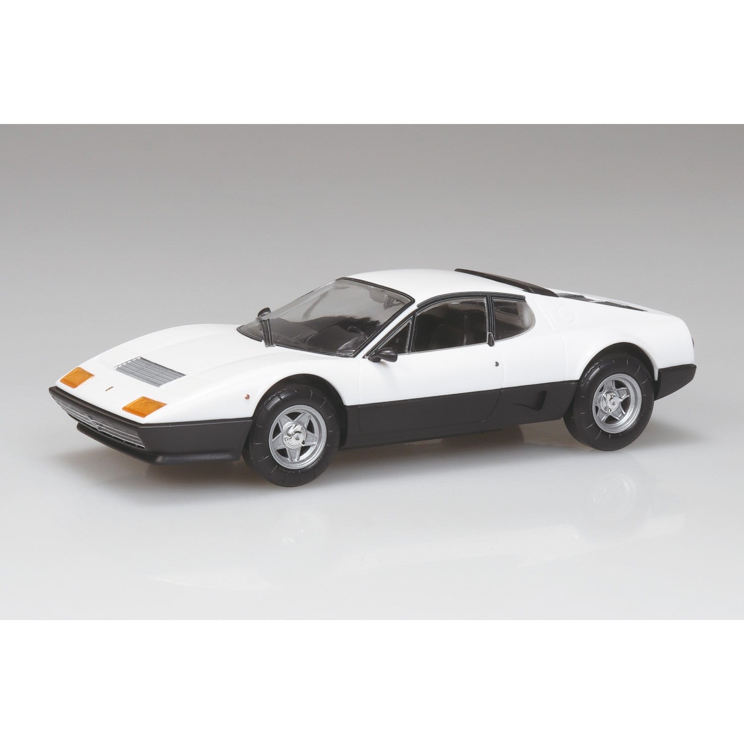 【予約安心出荷】[PTM] 楽プラ スナップキット No.26-WE 1/32 フェラーリ 512 BB(ホワイト) プラモデル(201787) アオシマ(2026年11月)