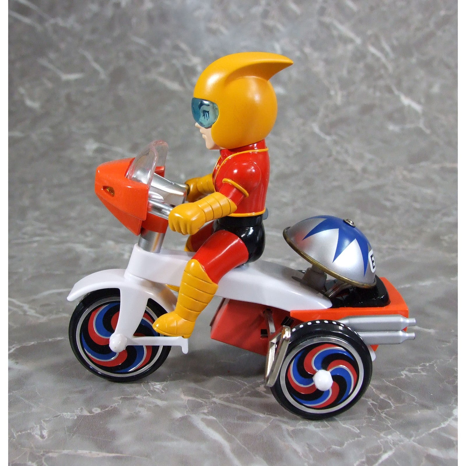 【新品即納】[SFT] EX三輪車 兜甲児(かぶとこうじ) レトロカラーVer. Bタイプ マジンガーZ 完成品 ソフビフィギュア プレックス/アート・ストーム(20251220)