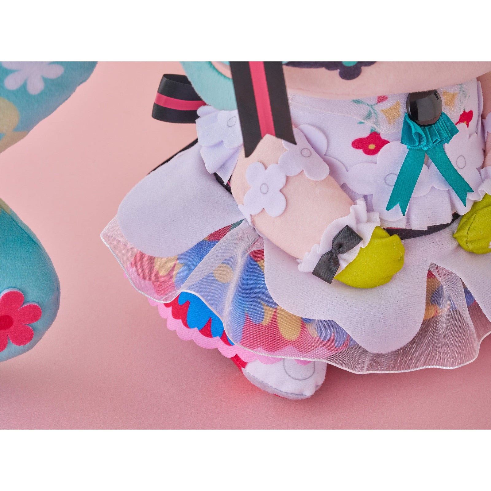 【予約安心出荷】[STY] もちぴこ超BIGぬいぐるみ 初音ミク JAPAN LIVE TOUR 2025 ～BLOOMING～(AMU-FNX1242) フリュー(2026年5月)