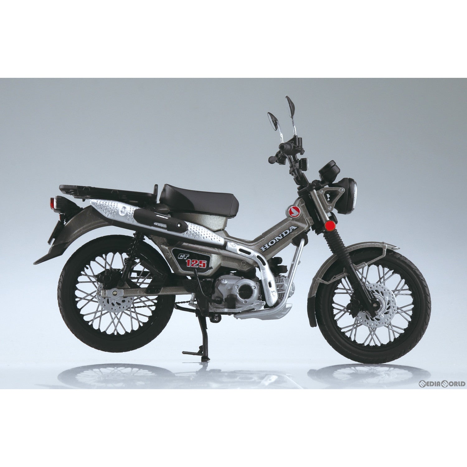 【新品即納】[MDL] 1/12 完成品バイクシリーズ Honda CT125 ハンターカブ マットアーマードシルバーメタリック ミニカー(111307) スカイネット(アオシマ) (20240201)