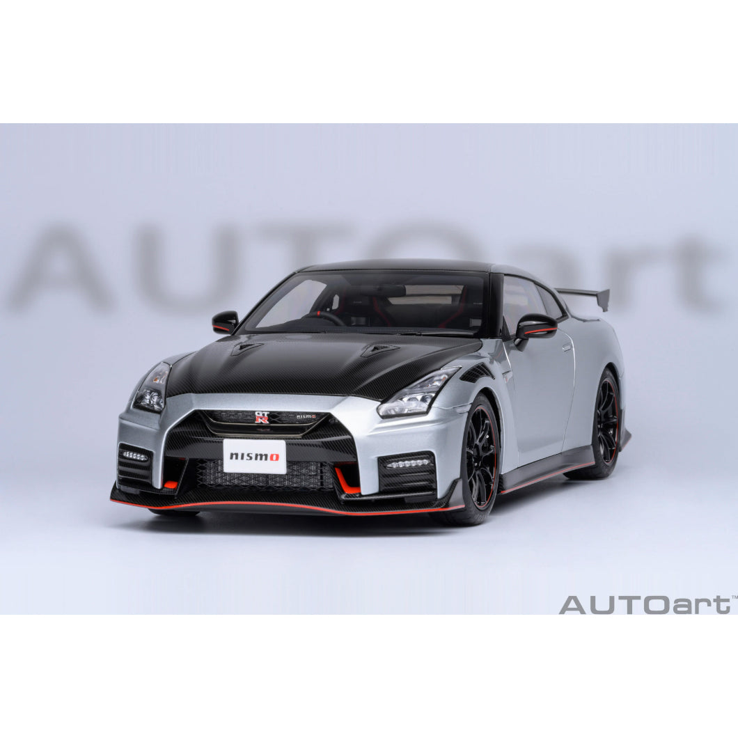 新品即納】[MDL]オートアート・コンポジットダイキャストモデル 1/18 日産 GT-R(R35) ニスモ  スペシャルエディション(アルティメイトメタルシルバー) 完成品 ミニカー(77503) AUTOart(オートアート)