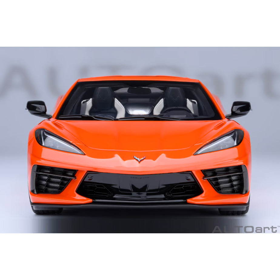 【新品即納】[MDL] オートアート・コンポジットダイキャストモデル 1/18 シボレー コルベット(C8) スティングレイ Z51(オレンジ) 完成品 ミニカー(71283) AUTOart(オートアート) (20240731)