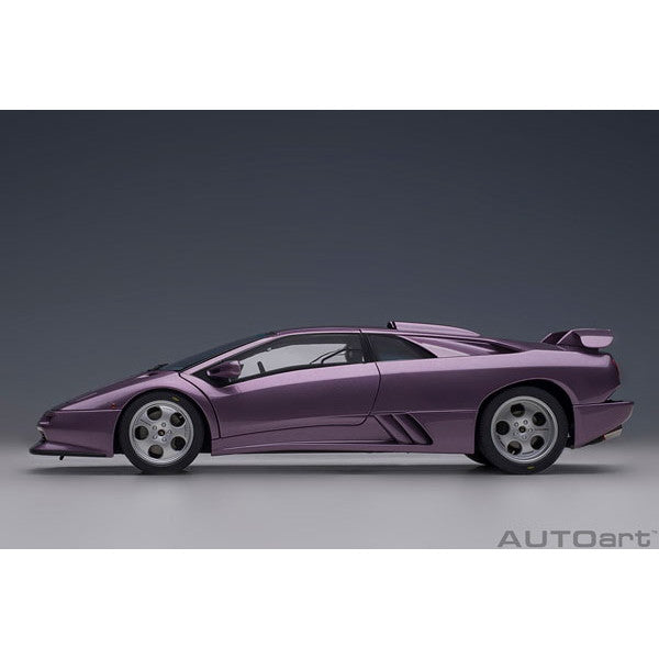 【中古即納】[MDL] (再販)オートアート・コンポジットモデルシリーズ 1/18 ランボルギーニ ディアブロ SE30 イオタ(メタリック・パープル) 完成品 ミニカー(79142) AUTOart(オートアート)(20240930)