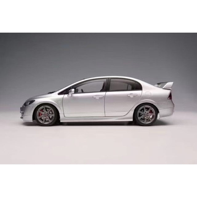 【予約安心出荷】[MDL]1/18 ホンダ Civic(シビック) Type R(FD2)2007 Early Version SUPER PLATINUM METALLIC SILVER 完成品 ミニカー(M85410) MOTORHELIX(モーターヘリックス)(2024年12月)