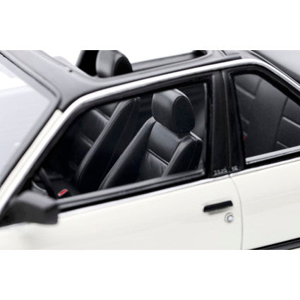 【新品即納】[MDL] 1/18 BMW E30 325i TC2 バウアー 1988 (ホワイト) 世界限定 2000個 完成品 ミニカー(OTM1097) OttO mobile(オットーモビル)(20241231)