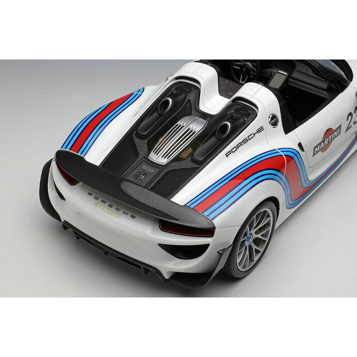 【予約安心出荷】[MDL] EIDOLON COLLECTION(アイドロンコレクション) 1/18 Porsche 918 Spyder Weissach package 2011 ホワイト(マルティニストライプ) 完成品 ミニカー(EML089A) EIDOLON(アイドロン) (2025年3月)